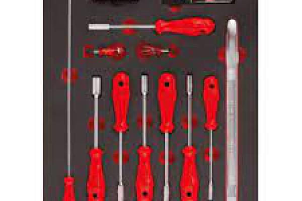 İZELTAŞ PRO 8 206 PARÇA DOLU TAKIM ARABASI